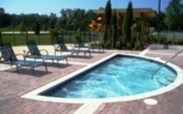 1391-49846 - 3 Bedroom Townhome