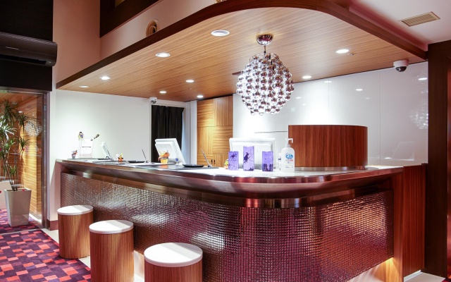 the b akasaka