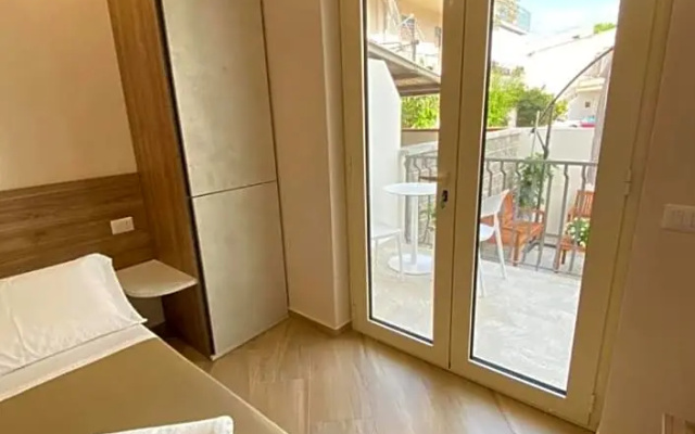 Esperia B&B