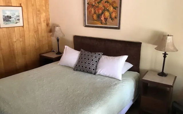 Andruss Motel