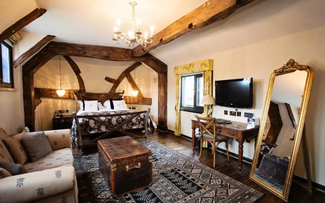 The White Swan Hotel