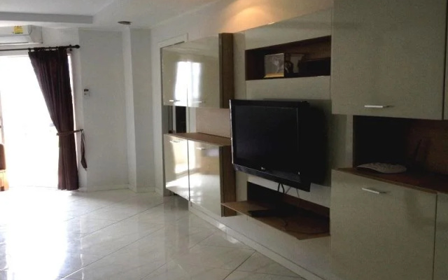 Wararat Accommodation Keang Talay Condotel