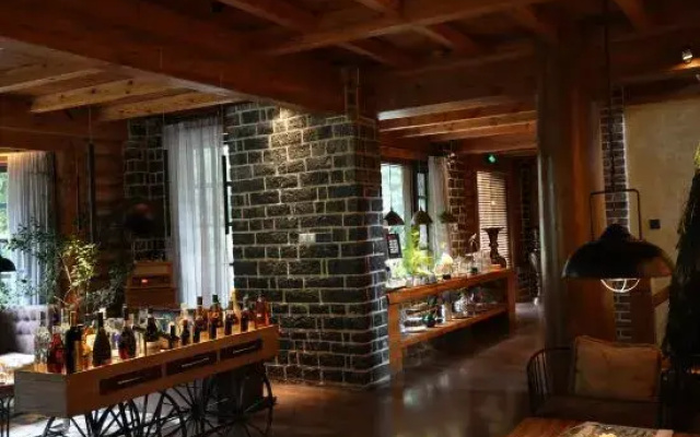Jiuru Mountain Buermuju Homestay
