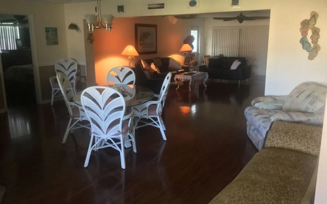 Eyre Vacation Getaway - Three Bedroom Home