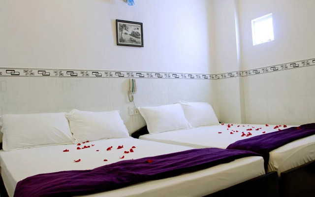 Hoa Giay Hotel