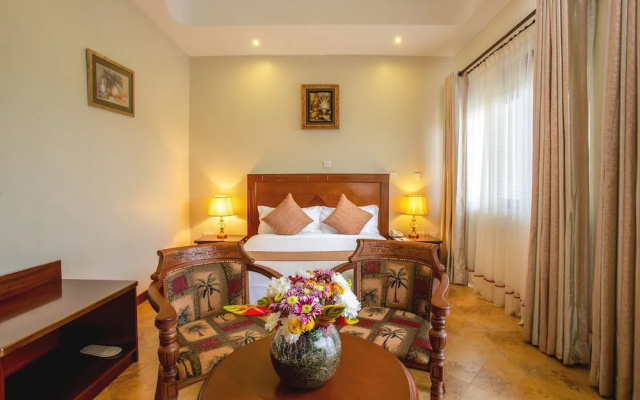 Nyaika Hotel