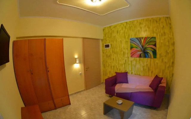 Glikadi Hotel