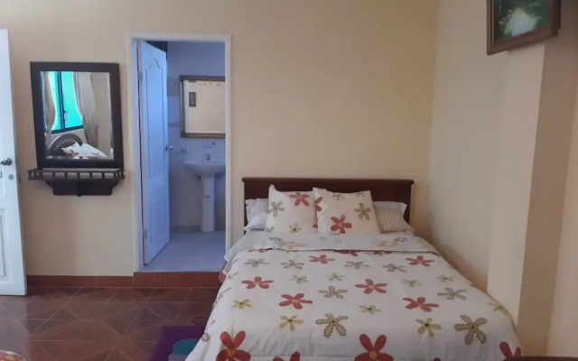 Hostal Charvic