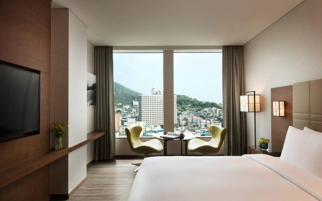 Courtyard by Marriott Seoul Myeongdong