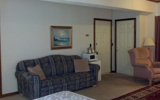 Oswego Inn