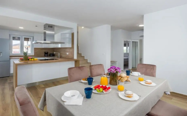 Villa Wego with breathtaking Sea View and Private Pool
