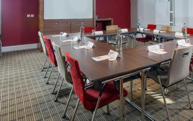 Holiday Inn Express Birmingham - Oldbury by IHG