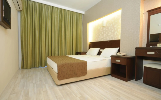 Palmea Hotel