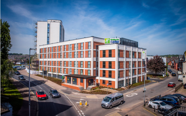 Holiday Inn Express Exeter - City Centre by IHG