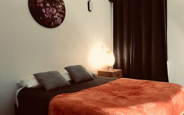 BoBs Hostel