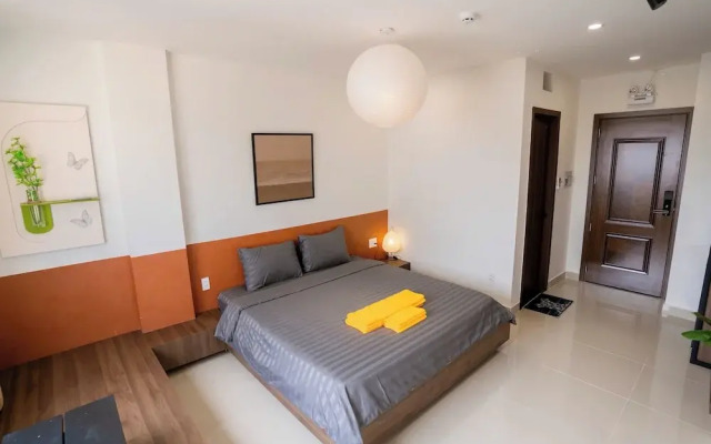 Mona Hotel