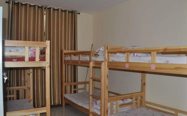 Хостел Dengfeng Climb International Youth Hostel