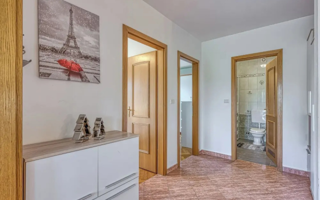 Sea Breeze Residence Mariella