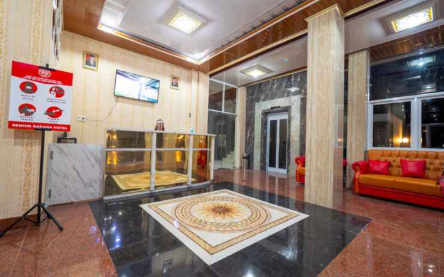 Senior Bakara Hotel