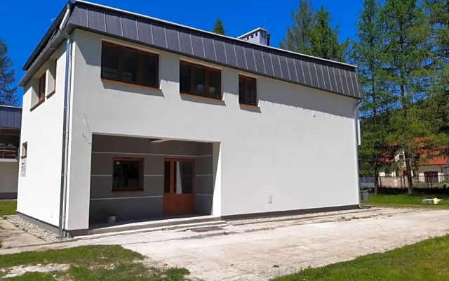Hotel & Camping Jazy