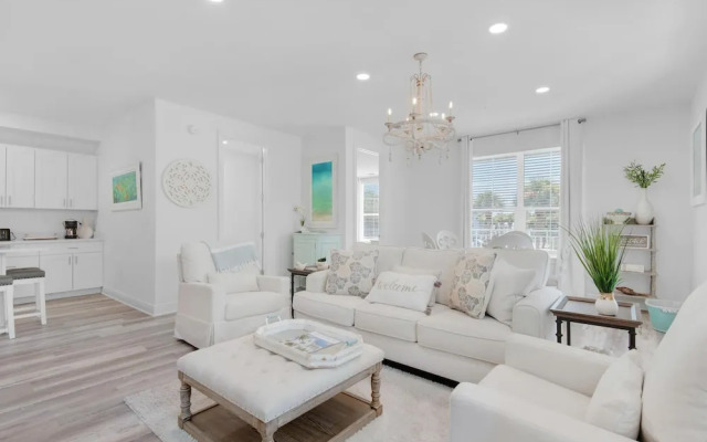 Gulf Place Residences 109