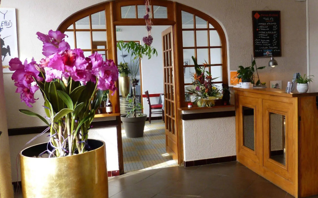 Logis Hôtel Restaurant Du Commerce