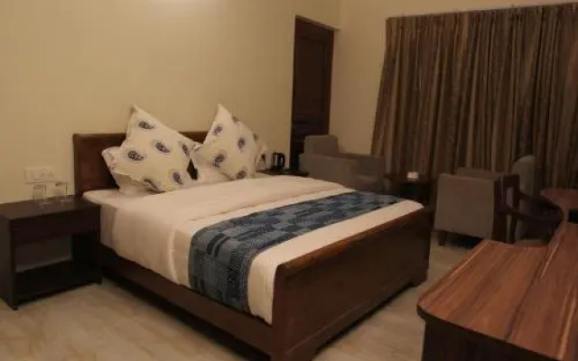 Urban Stays ( Lal Kothi )