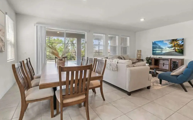 Beautiful 6br5bathpool Clubhouse