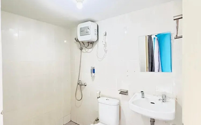 Izi Cozi Hotel Kemayoran