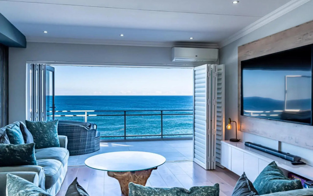 Beach front penthouse apartment