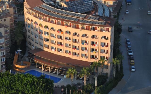 Doris Aytur Hotel вид на фасад