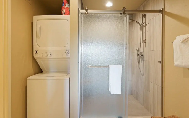 River Ridge 323a 1 Bedroom Home