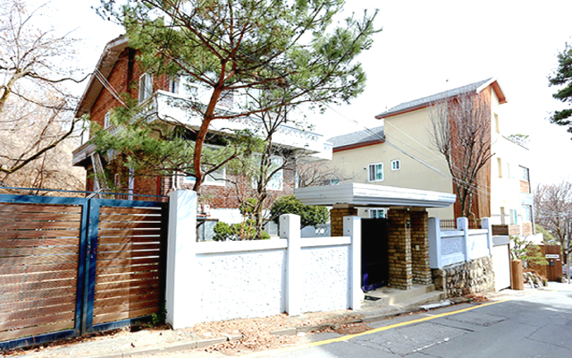 Guesthouse ONL - Hostel вид на фасад