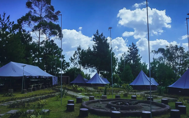 Snow Princess Mountain Glamping Resort at Clubbali, Lembang