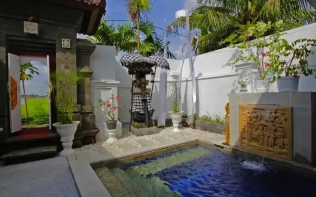 Kamea Villa