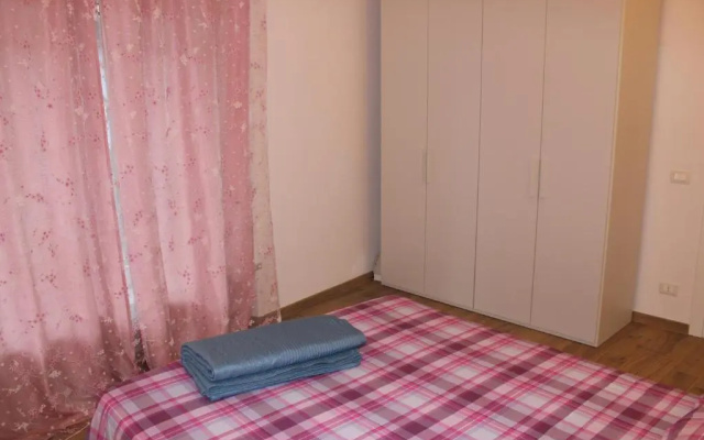 Fran's Apartments