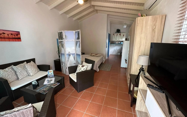 Charming 1-bed Studio in Simpson Bay - Beacon Hill