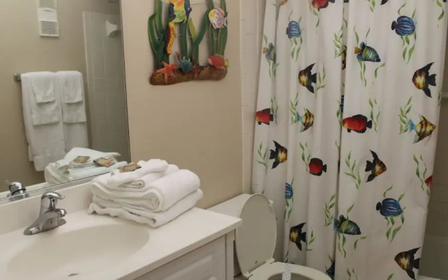 Sea Breeze 303 Apartment