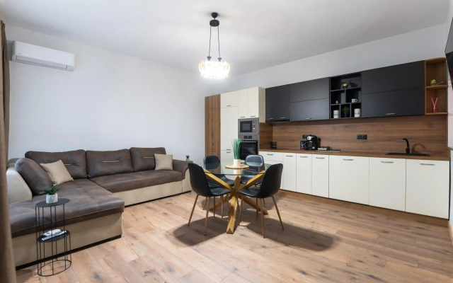 - La Luna - High-end 2BD Flat in the TOP centre