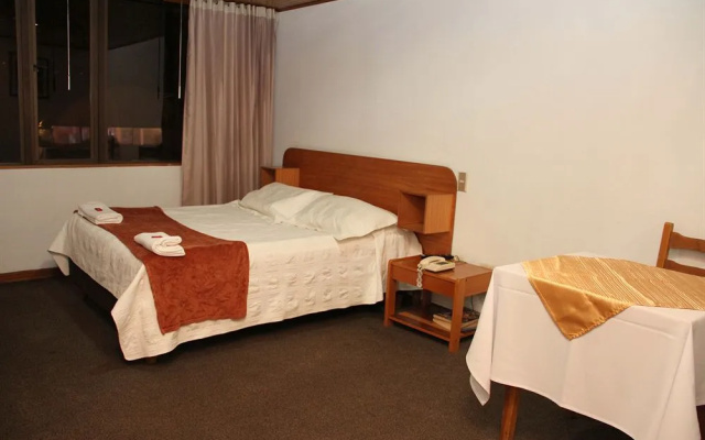 Hotel Suarel Center