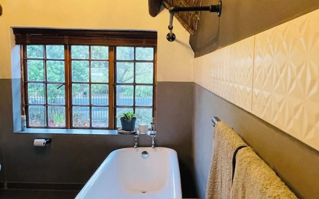 Charming Pet-friendly Apartment in Cape Winelands