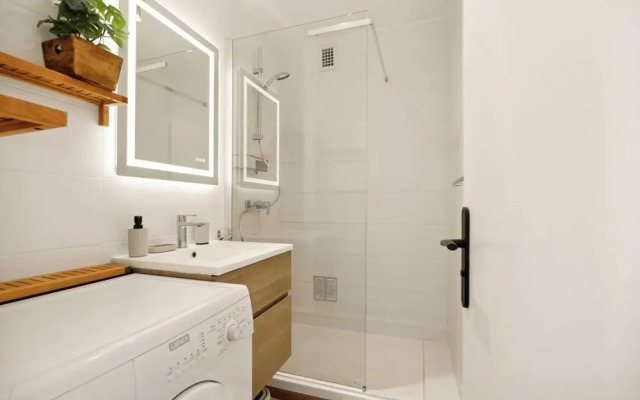 Modern Apartment sea View -2br-4p- Saint-tropez