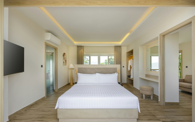 Himalayan Hideaway Resort Pokhara, The Centara Collection