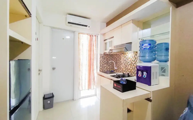 Nice And Comfort 2Br At Bassura City Apartment