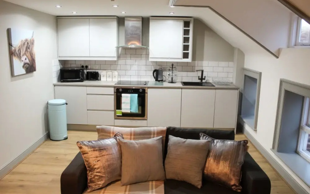 Liverpool 2 Bed Apartment - Tartan York