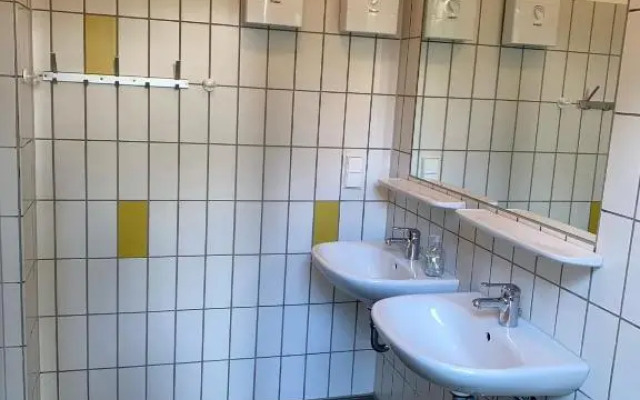 Grüne Wiek Wabenhausherberge