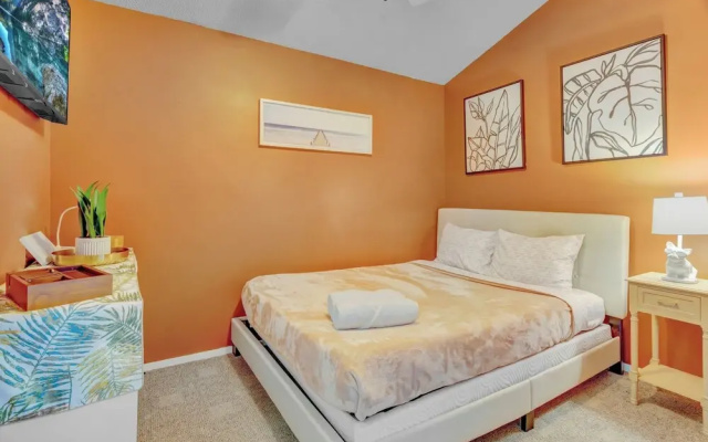 Grill & Games: Family Home in East Stroudsburg!