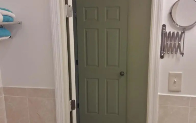 Studio And 1 Bedroom Apartments - Bronx