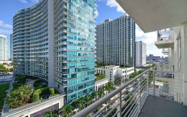 Relax Family Midtown Miami