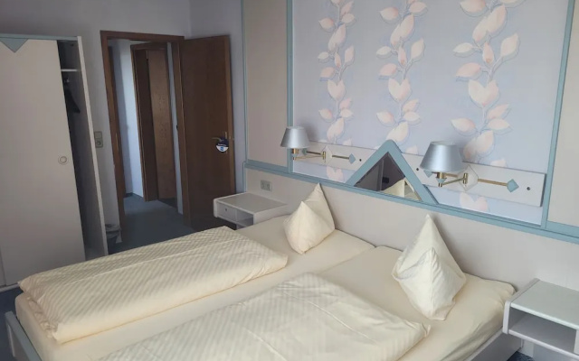 EMS Hotel